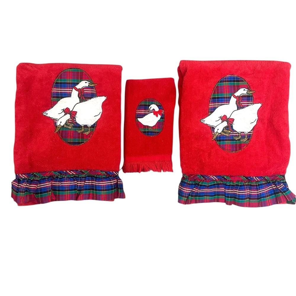 VTG Goose Bath‎ Towel Set Red Plaid Trim 80s 90s Cottagecore Holiday Grannycore